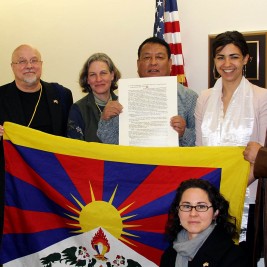 Tibet Lobby Day participants from Maryland meet with Congressional staff to discuss issues impacting Tibet.