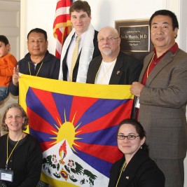 Tibet Lobby Day participants meet with the staff of Congressman Andy Harris (D-MD).